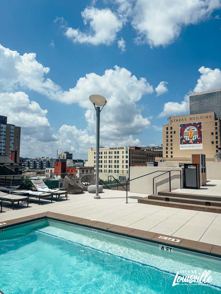 Rooftop hotel pool at the Omni hotel in Louisville KY